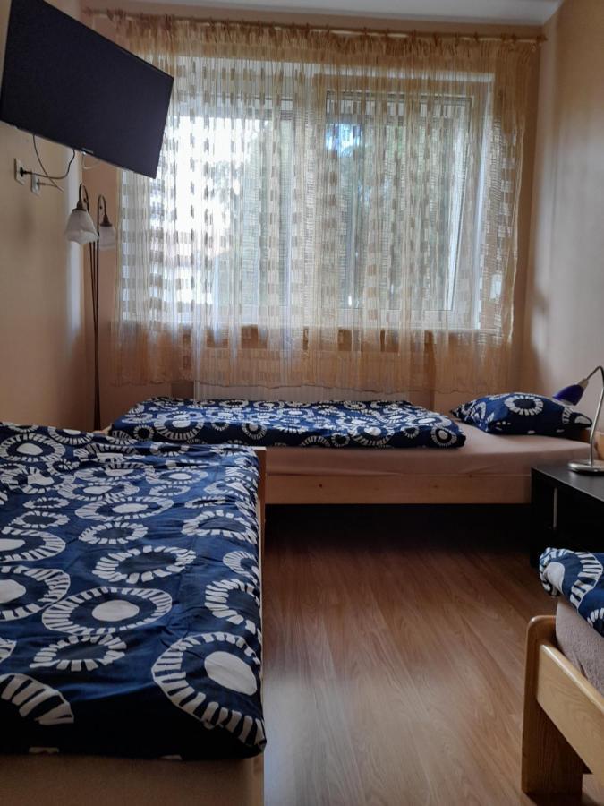 Taniespanie Rokietnica Rokietnica  ภายนอก รูปภาพ